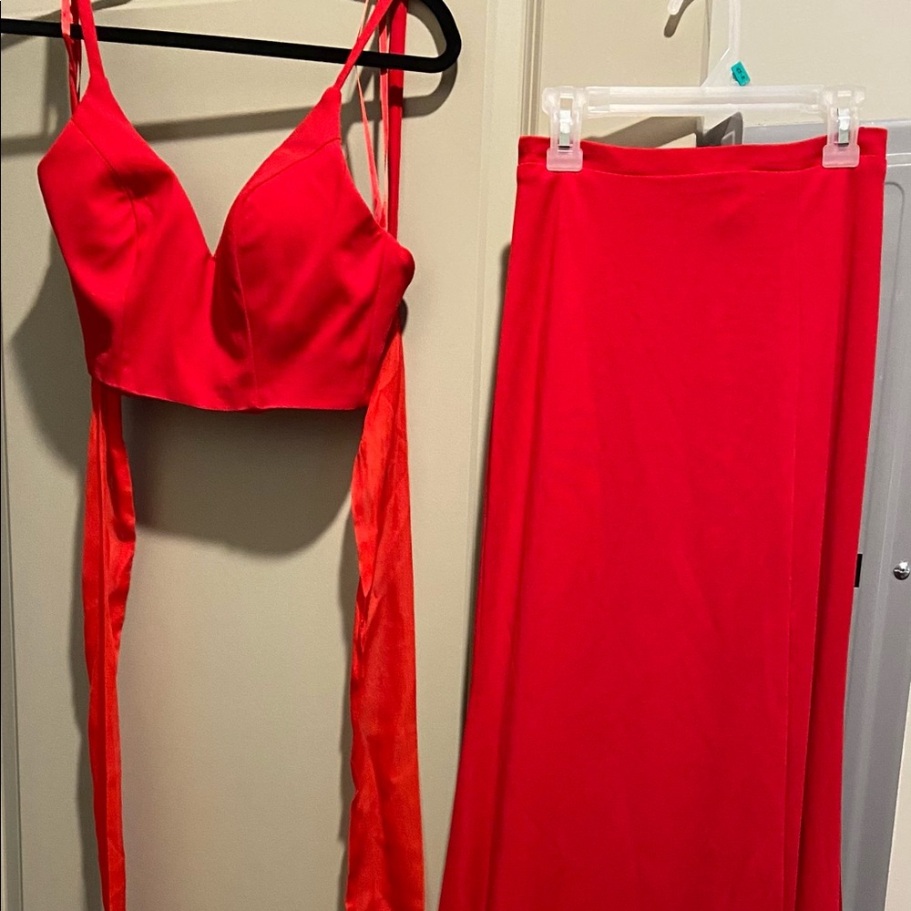 Prom/formal dress brand new not worn due to covid